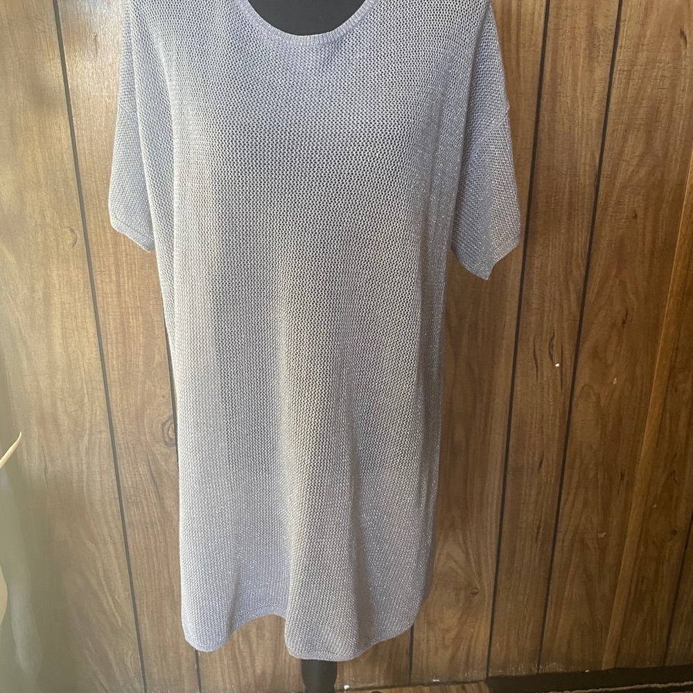 Silver sequence top